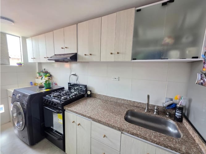 Apartamento de 3 alcobas en venta en Fontibon, Bogotá, 47 m² · foto 5 de 12