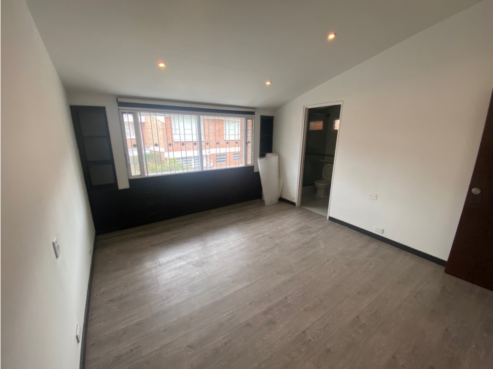 Casa en venta en Niza Cordoba, Bogotá · foto 4 de 24