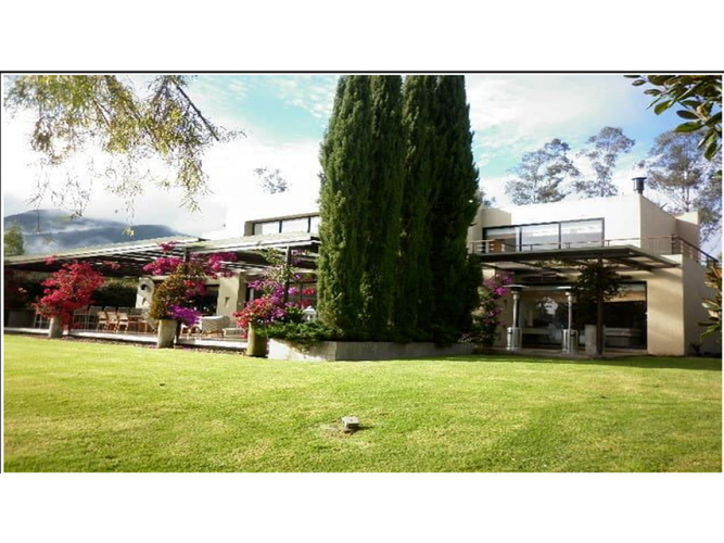 Casa de 5 alcobas en venta en San Rafael, La Calera, 717 m² · foto 2 de 14