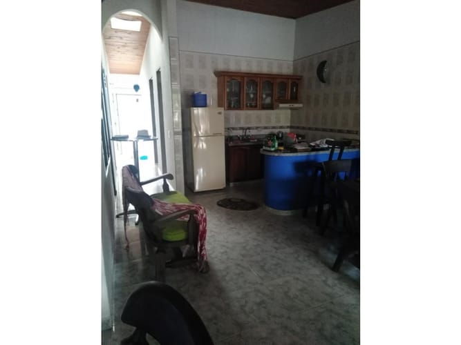 Casa de 2 alcobas en venta en Girardot, 98 m² · foto 2 de 10
