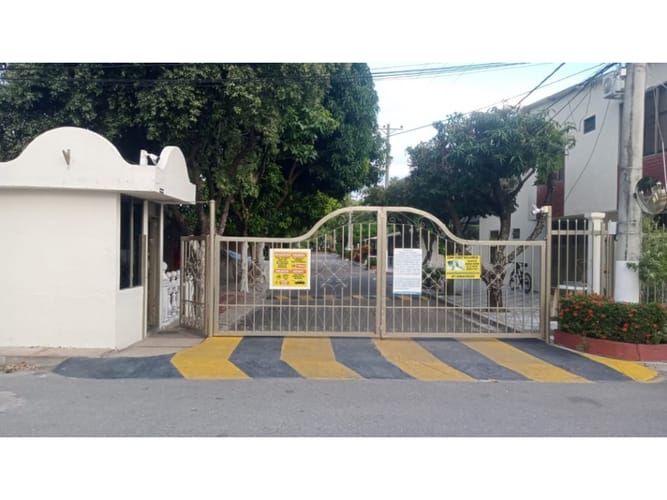 Casa de 2 alcobas en venta en Girardot, 98 m² · foto 10 de 10