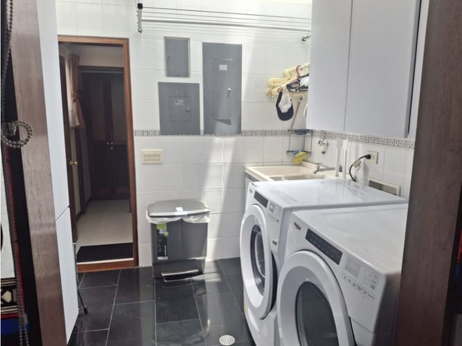 Casa en venta en Santa Barbara Central, Bogotá · foto 8 de 18