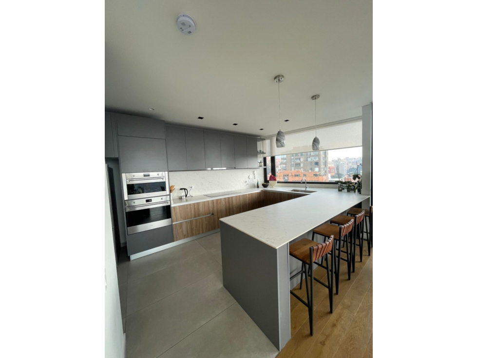 Apartamento en venta en El Refugio, Bogotá · foto 8 de 23