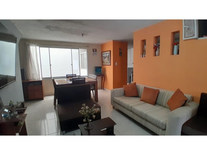Casa de 6 alcobas en venta en Las Flores, Bogotá, 220 m² · foto 6 de 23
