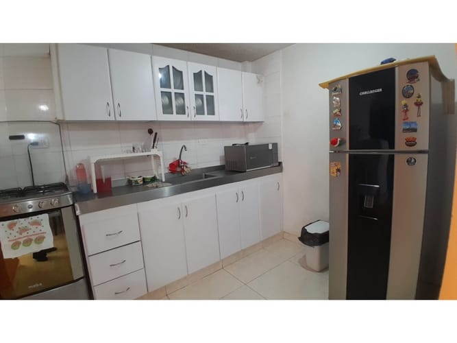 Casa de 6 alcobas en venta en Las Flores, Bogotá, 220 m² · foto 14 de 23