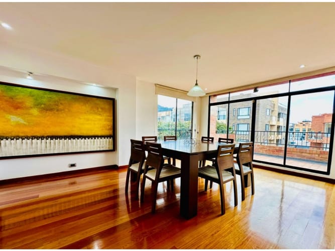 Apartamento de 6 alcobas en venta en Santa Paula, Bogotá, 378 m² · foto 7 de 24