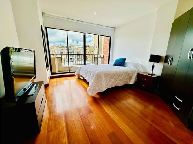Apartamento de 6 alcobas en venta en Santa Paula, Bogotá, 378 m² · foto 12 de 24