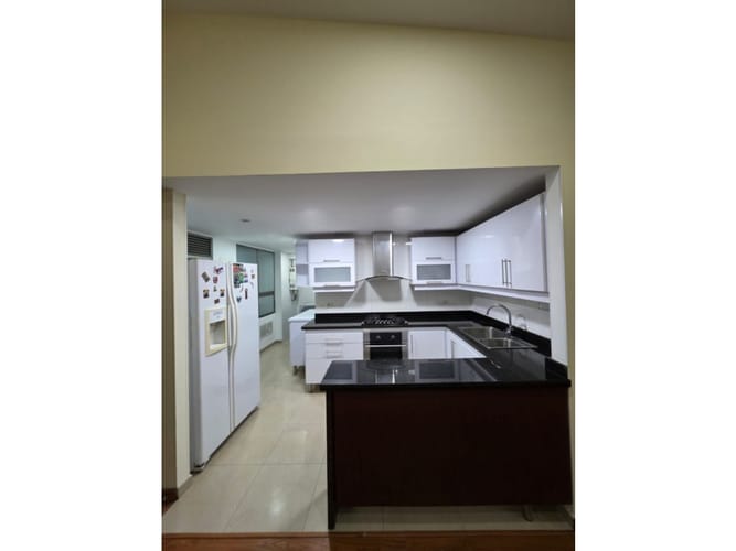 Apartamento de 2 alcobas en venta en Ilarco, Bogotá, 80 m² · foto 5 de 14
