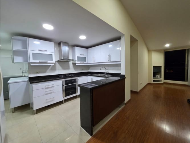 Apartamento de 2 alcobas en venta en Ilarco, Bogotá, 80 m² · foto 6 de 14