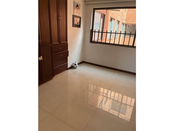 Apartamento de 3 alcobas en venta en Victoria Norte, Bogotá, 148 m² · foto 6 de 12