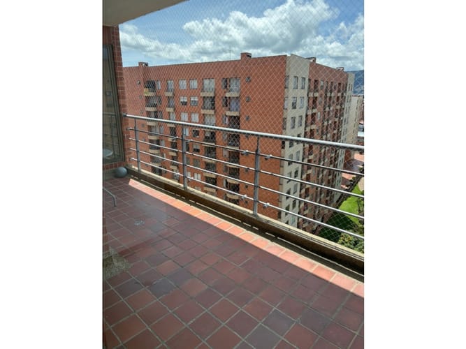 Apartamento de 3 alcobas en venta en Victoria Norte, Bogotá, 148 m² · foto 8 de 12