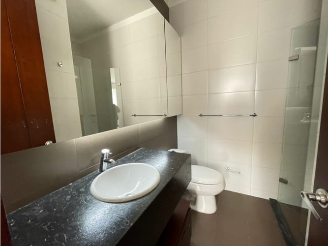Apartamento de 3 alcobas en venta en Bellavista, Bogotá, 178 m² · foto 14 de 18