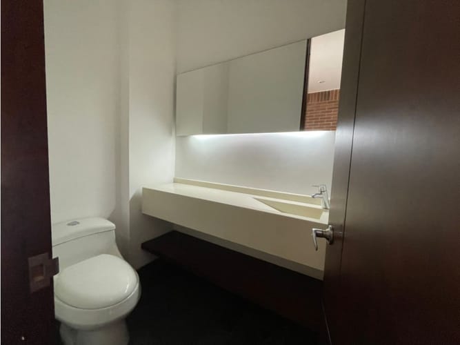 Apartamento de 3 alcobas en venta en Bellavista, Bogotá, 178 m² · foto 16 de 18