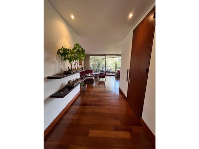 Apartamento de 3 alcobas en venta en Cerros De Suba, Bogotá, 275 m² · foto 6 de 22