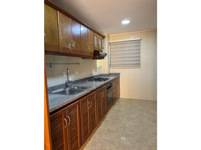 Casa de 3 alcobas en venta en Floridablanca, Floridablanca, 213 m² · foto 5 de 24