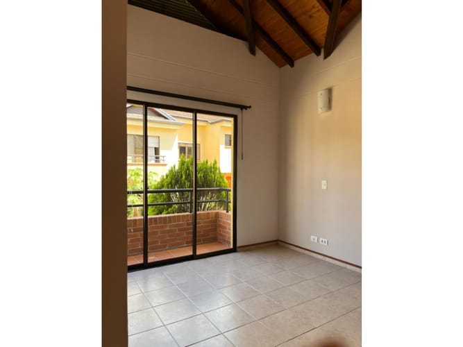 Casa de 3 alcobas en venta en Floridablanca, Floridablanca, 213 m² · foto 10 de 24
