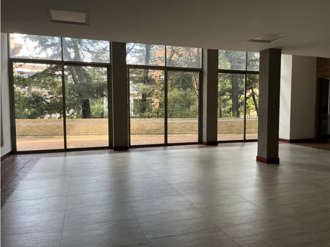 Apartamento de 3 alcobas en venta en Cerros De Suba, Bogotá, 275 m² · foto 18 de 22