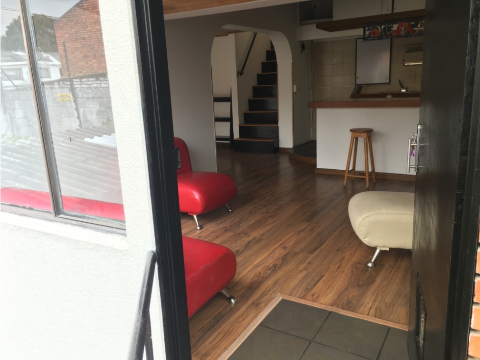 Casa en venta en Niza, Bogotá · foto 8 de 17