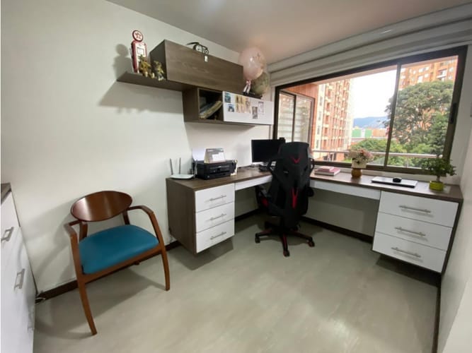 Apartamento de 3 alcobas en venta en Colina Campestre, Bogotá, 148 m² · foto 4 de 23