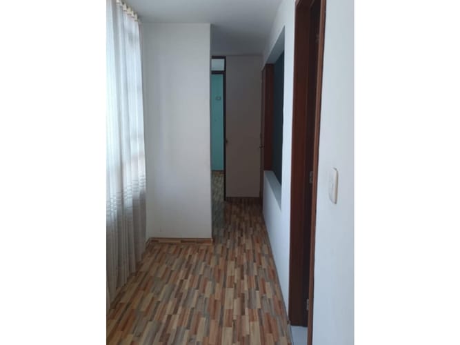 Casa en venta en La Independencia, Bogotá · foto 5 de 8