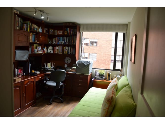 Apartamento de 3 alcobas en venta en Chico, Bogotá, 122 m² · foto 8 de 9
