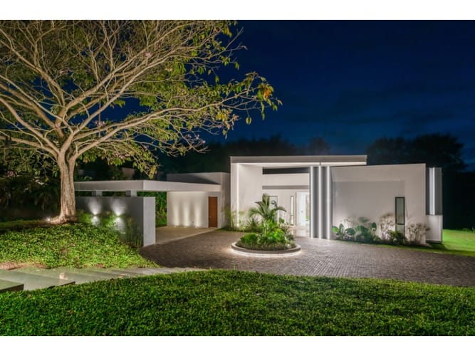 Casa de 4 alcobas en venta en Cerritos, Pereira, 596 m² · foto 9 de 11