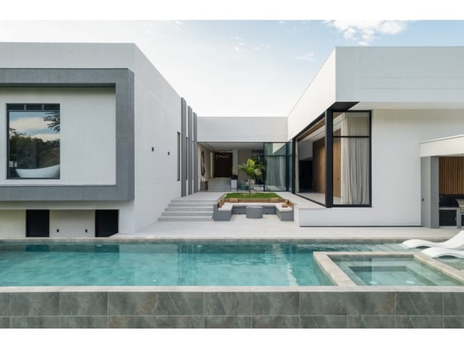 Casa de 4 alcobas en venta en Cerritos, Pereira, 596 m² · foto 11 de 11