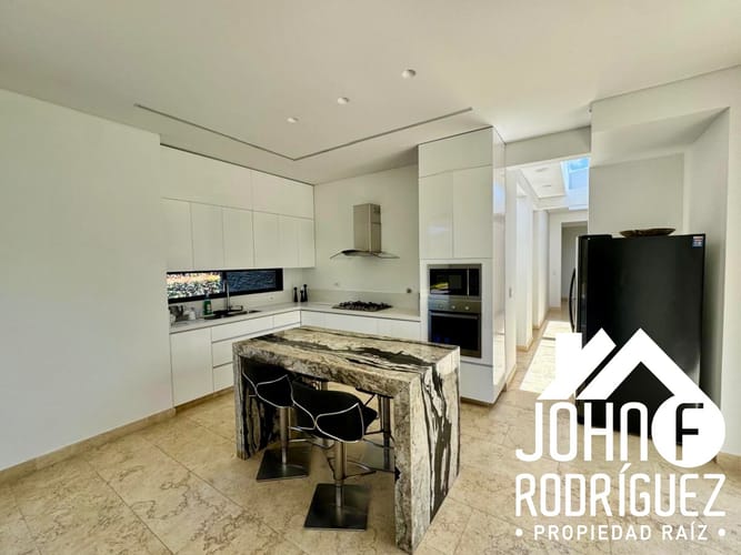 Casa de 5 alcobas en venta en So�Adora, El Carmen de Viboral · foto 15 de 24