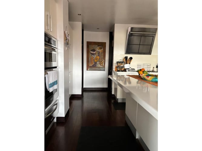 Apartamento de 3 alcobas en venta en Bellavista, Bogotá, 250 m² · foto 13 de 24