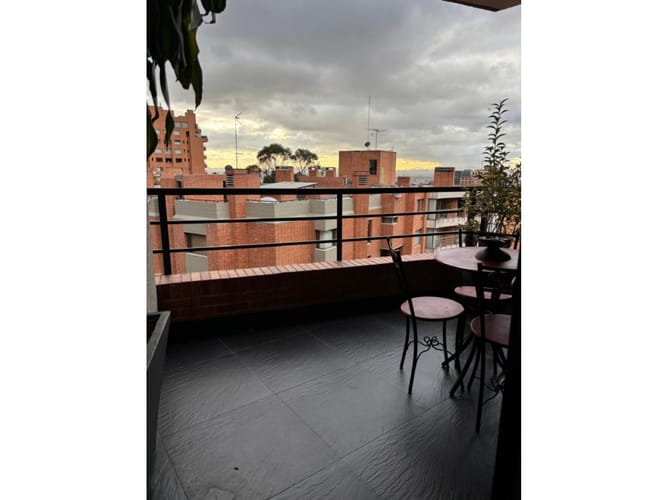 Apartamento de 3 alcobas en venta en Bellavista, Bogotá, 250 m² · foto 17 de 24