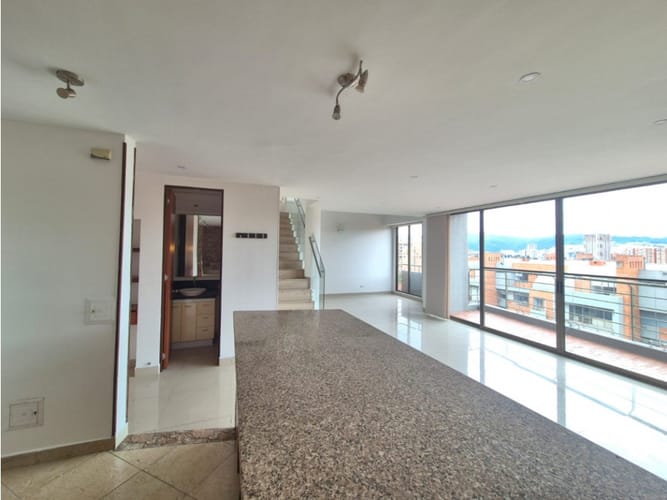 Apartamento de 3 alcobas en venta en Nueva Colina, Bogotá, 190 m² · foto 5 de 23