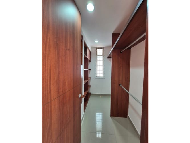 Apartamento de 3 alcobas en venta en Nueva Colina, Bogotá, 190 m² · foto 11 de 23
