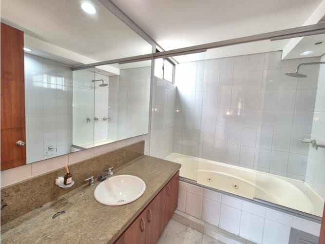 Apartamento de 3 alcobas en venta en Nueva Colina, Bogotá, 190 m² · foto 13 de 23