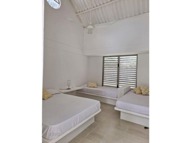 Casa de 4 alcobas en venta en Ricaurte, 230 m² · foto 9 de 16