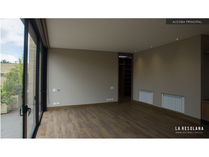 Casa de 3 alcobas en venta en El Refugio, Bogotá, 435 m² · foto 14 de 24