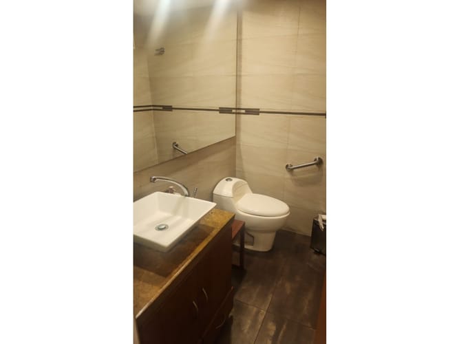 Casa de 4 alcobas en venta en Nueva Zelandia, Bogotá, 240 m² · foto 8 de 17