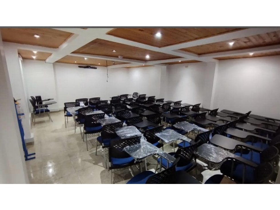 Casa en venta en Las Americas, Bogotá · foto 11 de 24