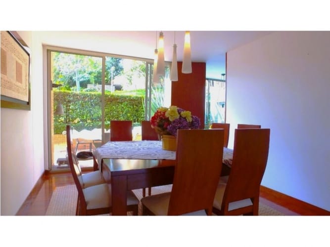 Apartamento de 3 alcobas en venta en Lindaraja, Bogotá, 194 m² · foto 4 de 18