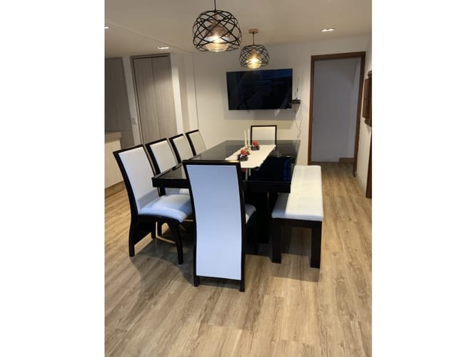 Casa de 4 alcobas en venta en San Jose De Bavaria, Bogotá, 280 m² · foto 5 de 23