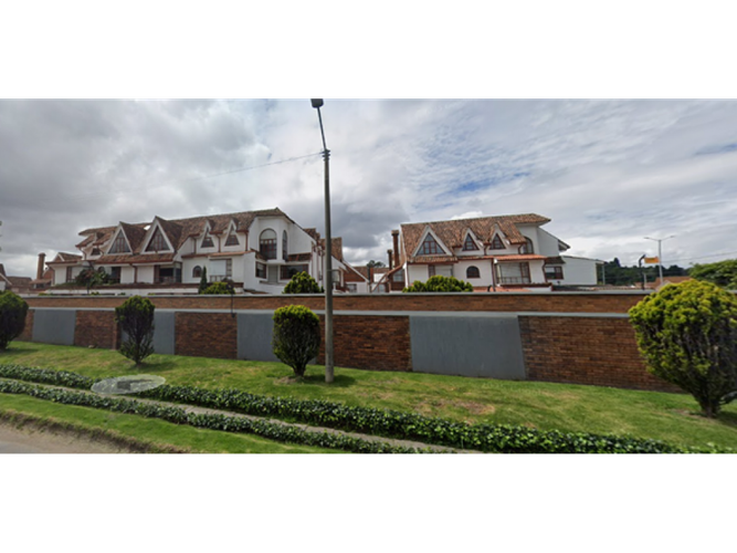 Casa de 4 alcobas en venta en San Jose De Bavaria, Bogotá, 280 m² · foto 23 de 23