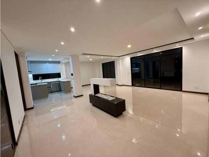 Casa de 3 alcobas en venta en Siberia, Cota, 240 m² · foto 5 de 16