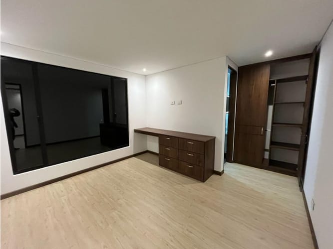 Casa de 3 alcobas en venta en Siberia, Cota, 240 m² · foto 12 de 16