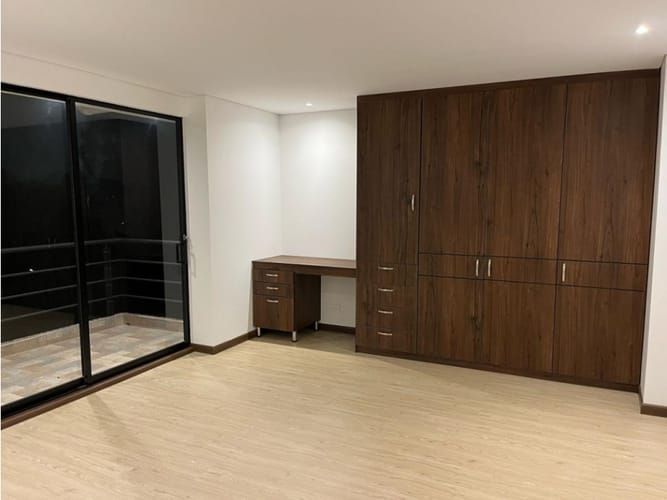 Casa de 3 alcobas en venta en Siberia, Cota, 240 m² · foto 13 de 16