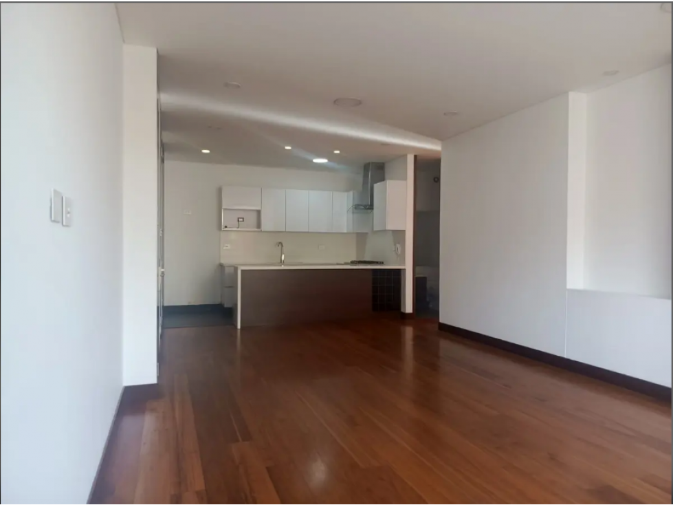 Apartamento en venta en Santa Ana Oriental, Bogotá · foto 10 de 17