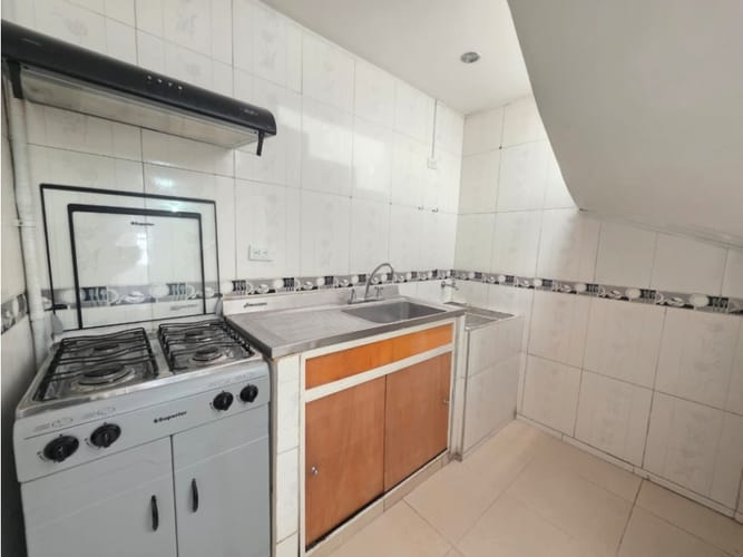 Casa de 3 alcobas en venta en Aloha Sector Sur, Bogotá, 160 m² · foto 6 de 18