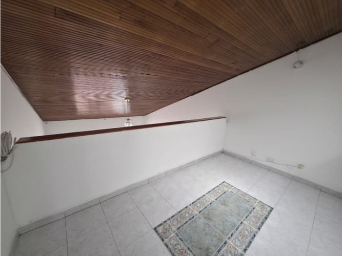 Casa de 3 alcobas en venta en Aloha Sector Sur, Bogotá, 160 m² · foto 8 de 18
