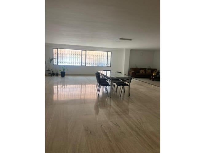 Apartamento de 3 alcobas en venta en Santa Paula, Bogotá, 175 m² · foto 19 de 24