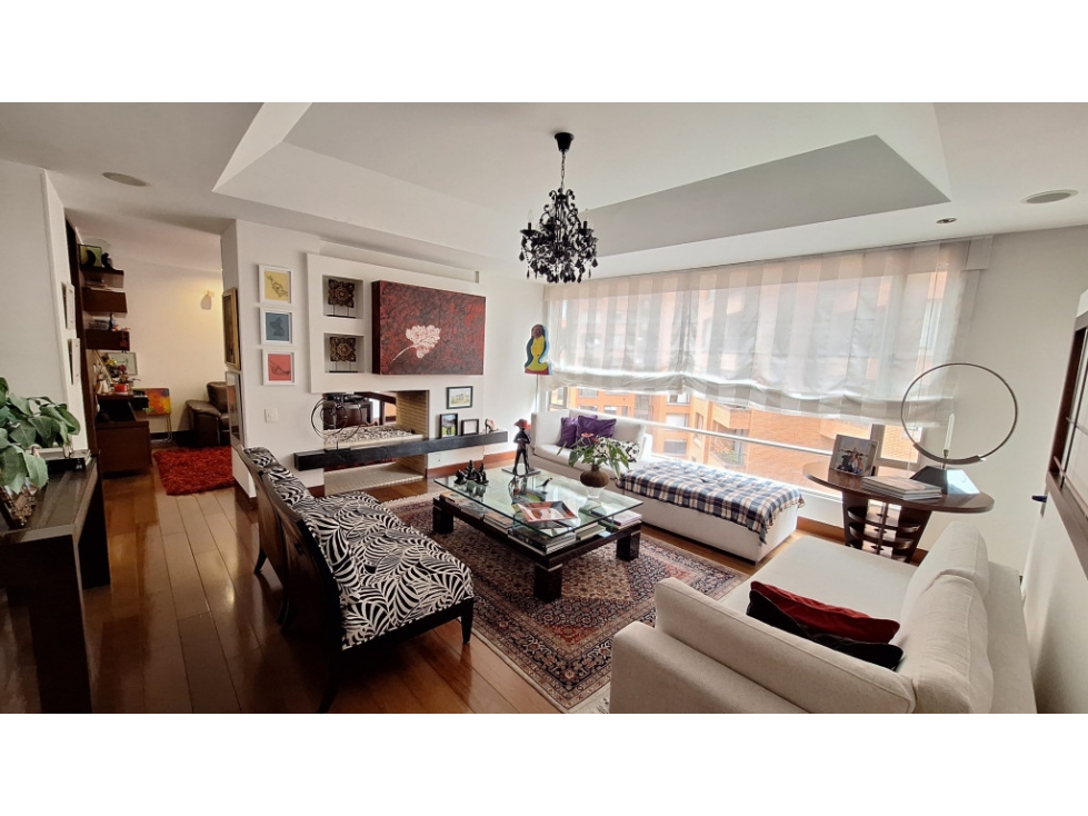 Apartamento en venta en Santa Barbara Central, Bogotá · foto 2 de 24