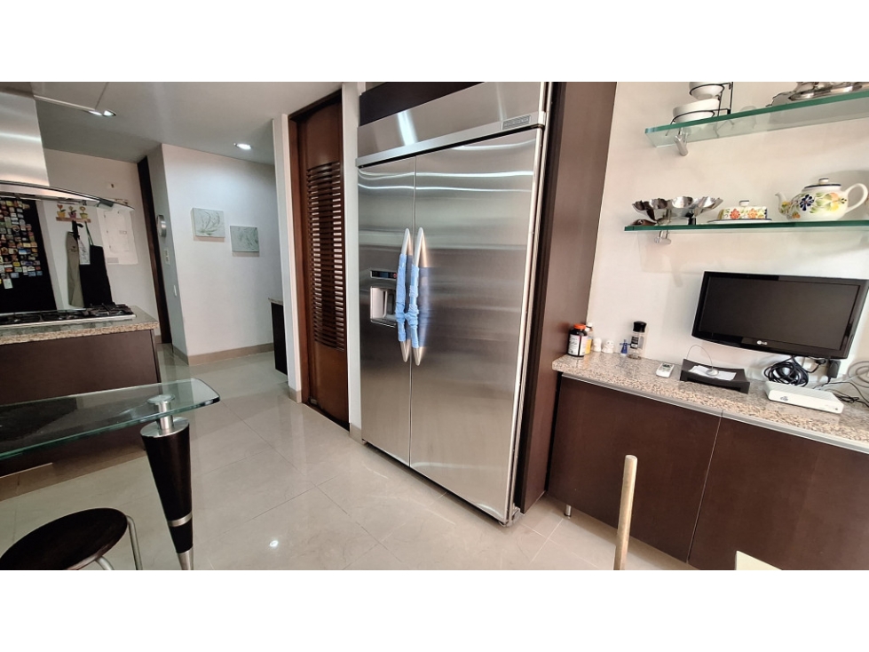 Apartamento en venta en Santa Barbara Central, Bogotá · foto 11 de 24