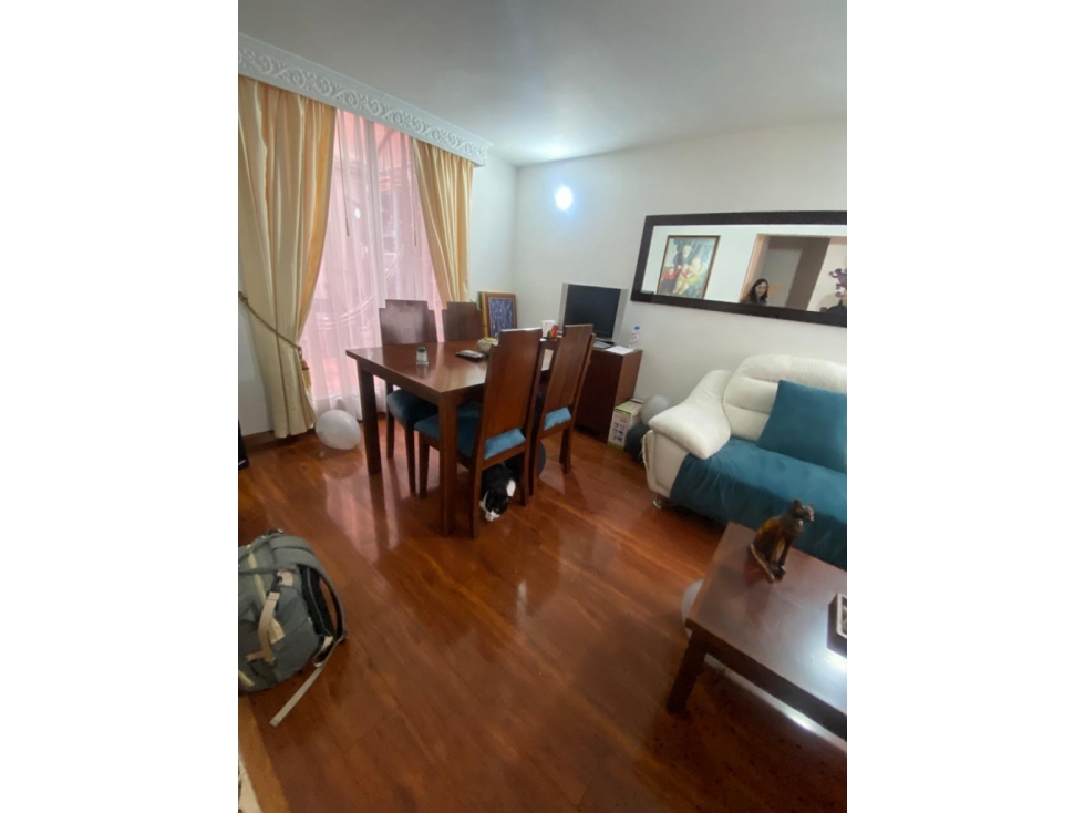 Casa en venta en San Jose Del Prado, Bogotá · foto 2 de 18